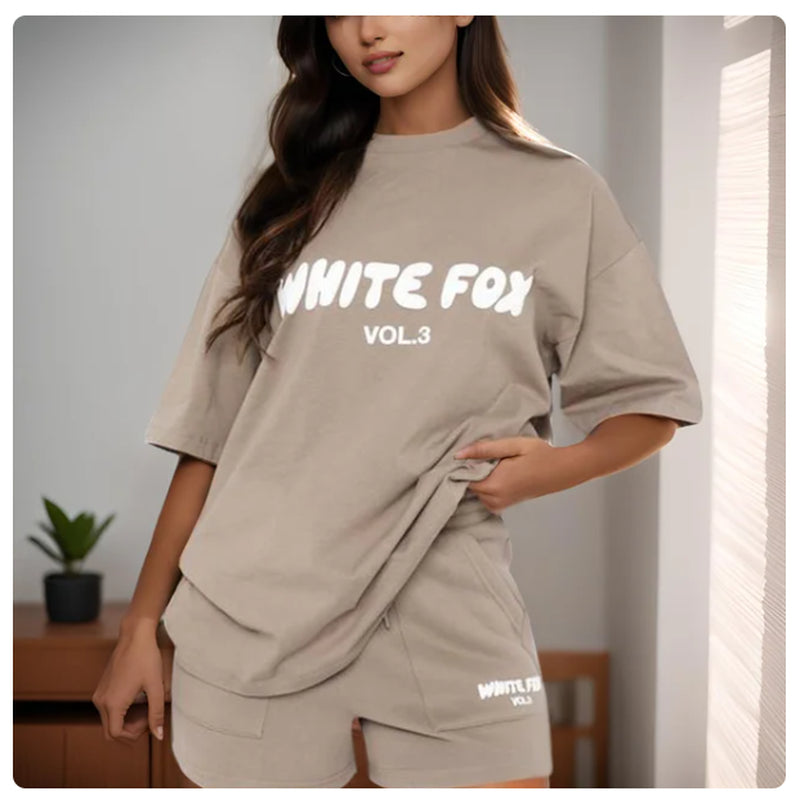 2 Piece White Fox Womens Boutique T-Shirt Shorts Set Sweatshirt Sweatpants