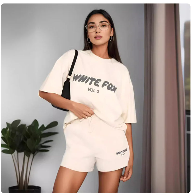 2 Piece White Fox Womens Boutique T-Shirt Shorts Set Sweatshirt Sweatpants