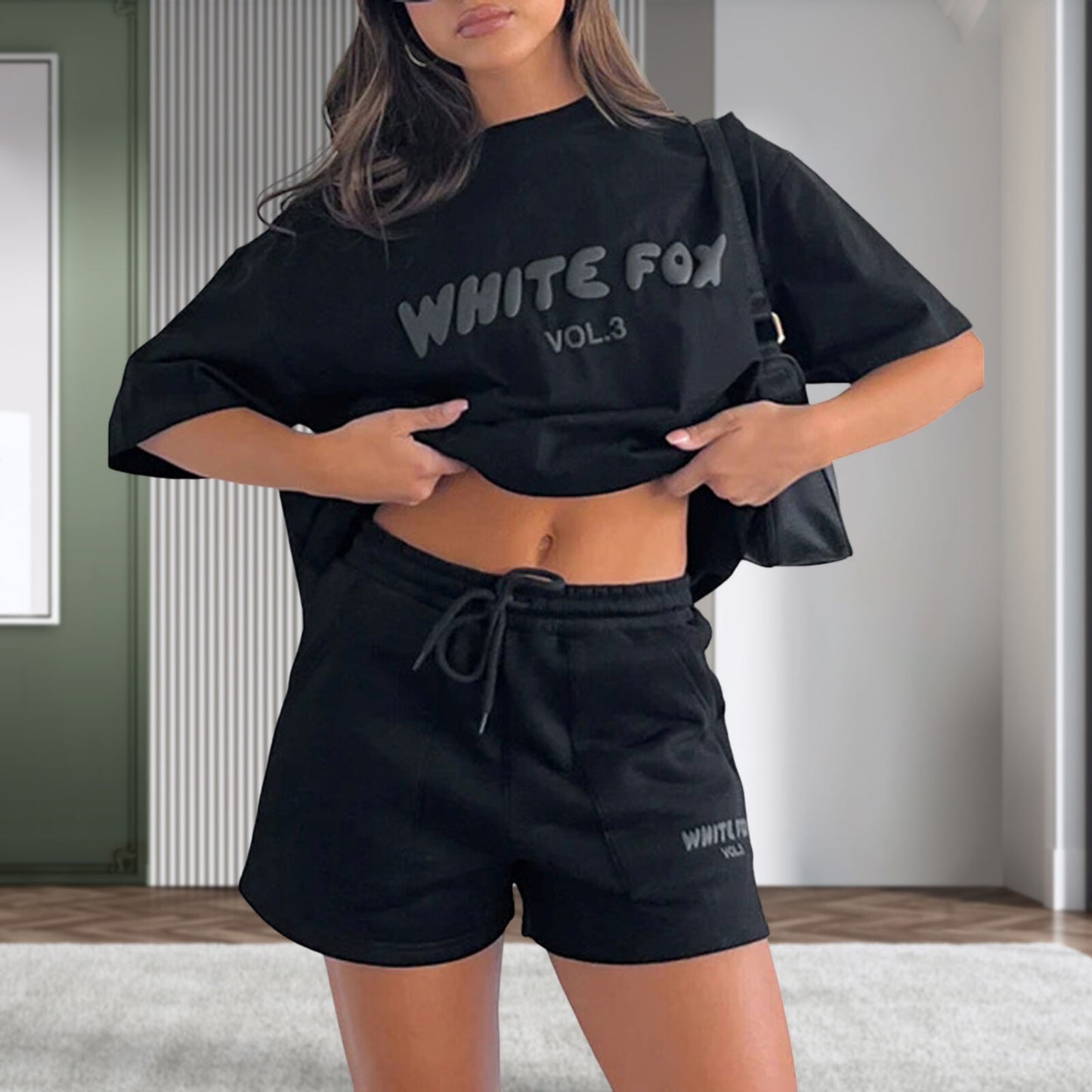 2 Piece White Foxs Womens Boutique T-Shirt Shorts Set Sweatshirt Sweatpants